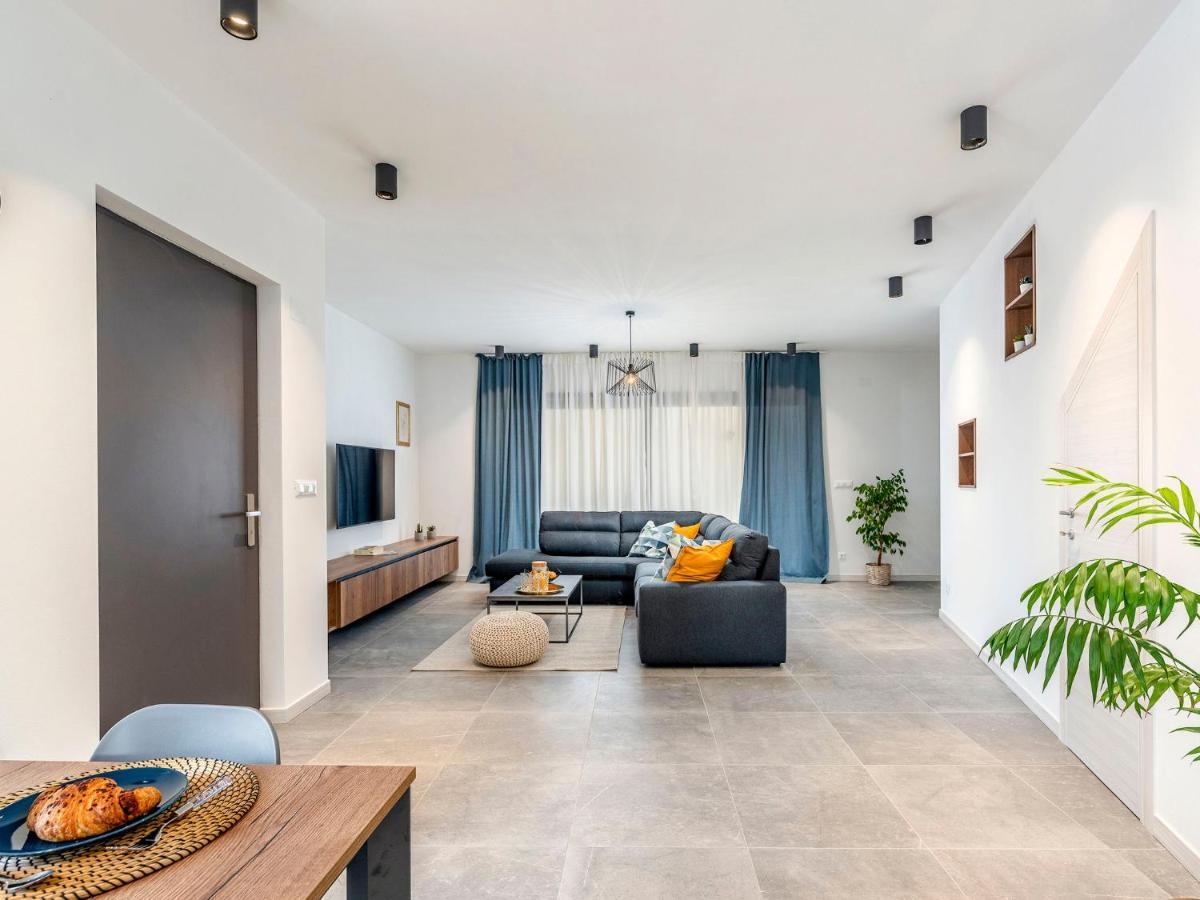 Holiday Home Villa Isabela - Prc423 By Interhome Nova Vas  Bagian luar foto